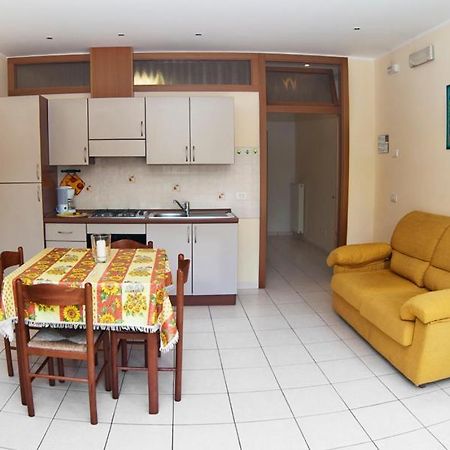 Casa Facchinetti Yellow Apartment Malcesine Extérieur photo