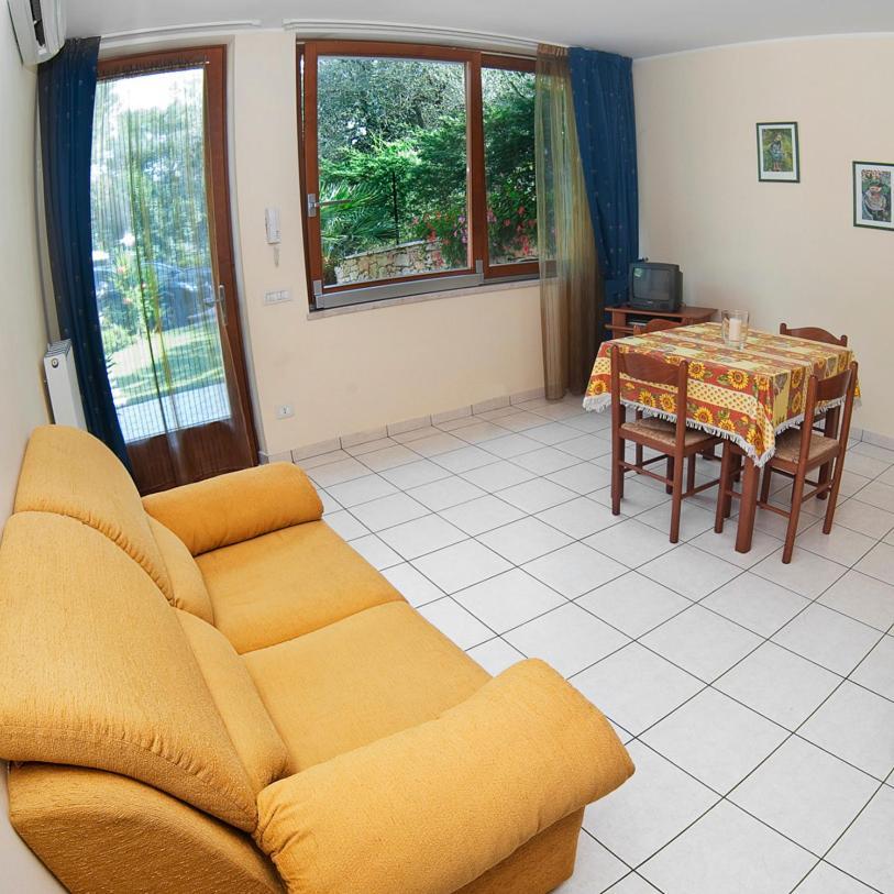 Casa Facchinetti Yellow Apartment Malcesine Extérieur photo